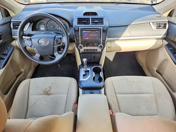 2014 TOYOTA CAMRY