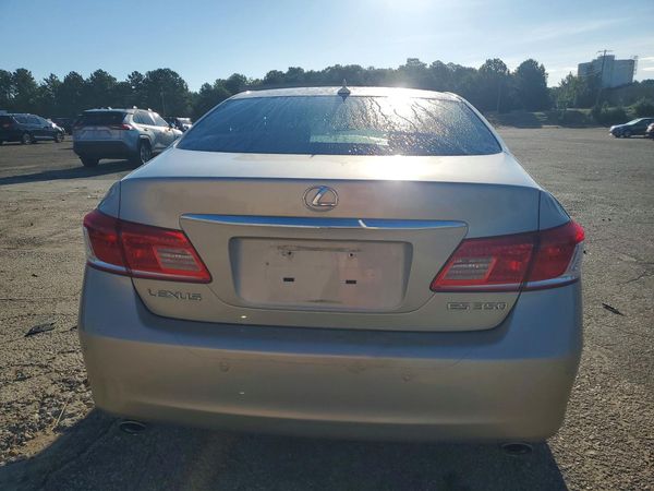 2012 LEXUS ES