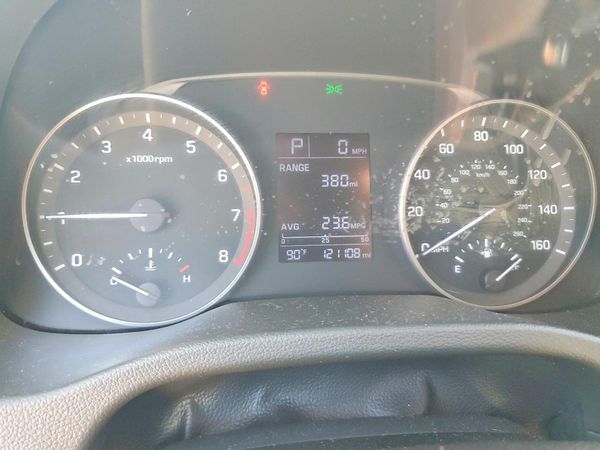 2017 HYUNDAI ELANTRA SE Base — ODOM