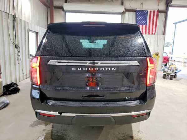 2022 CHEVROLET SUBURBAN LT — DIRR
