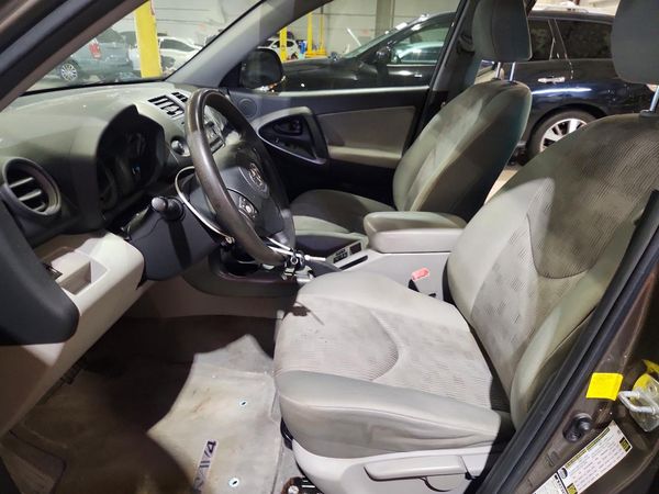 2012 TOYOTA RAV4 Standard