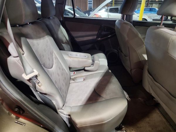 2012 TOYOTA RAV4 Standard