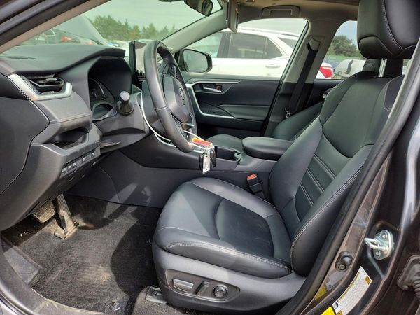 2025 TOYOTA RAV4
