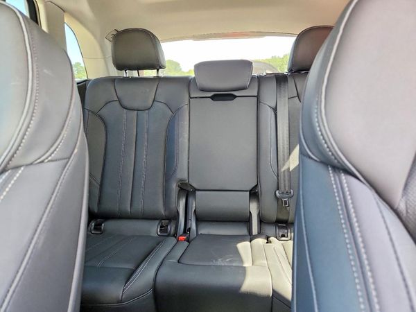 2023 AUDI Q5 S Line quattro Prestige