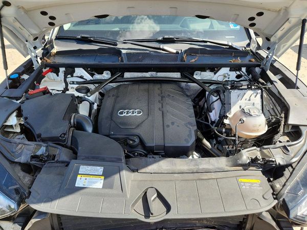 2023 AUDI Q5 S Line quattro Prestige