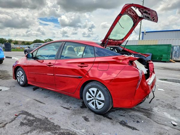 2018 TOYOTA PRIUS