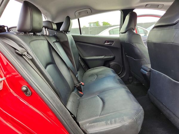 2018 TOYOTA PRIUS