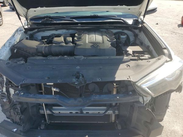 2018 TOYOTA 4RUNNER