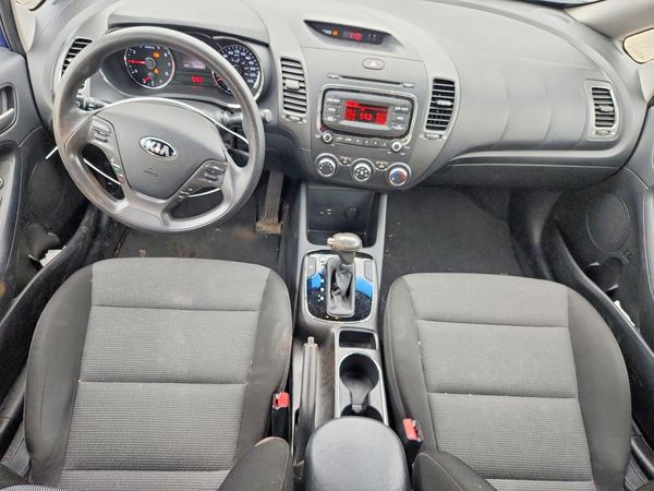 2017 KIA FORTE LX Base