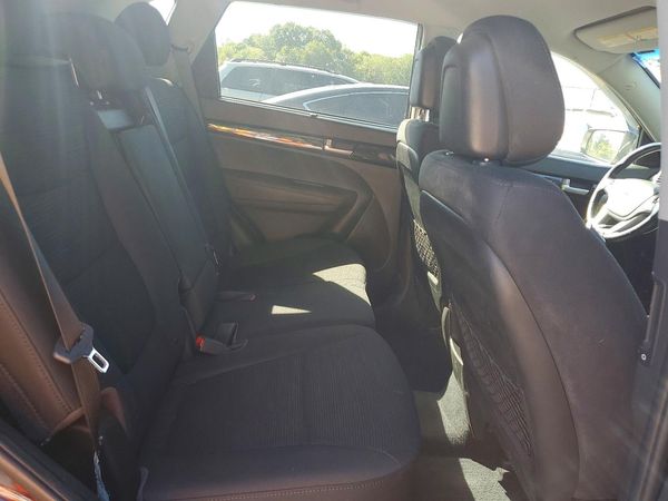 2014 KIA SORENTO