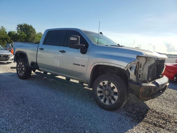 2022 CHEVROLET SILVERADO Custom — Passenger 3/4