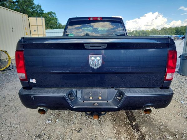 2014 RAM 1500 ST