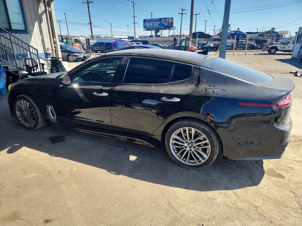 2018 KIA STINGER