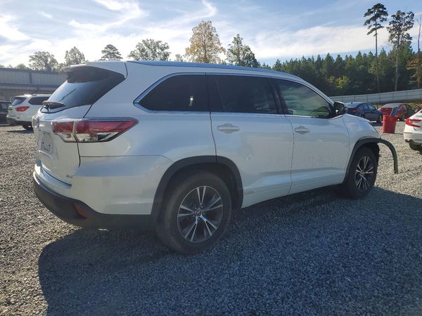 2016 TOYOTA HIGHLANDER