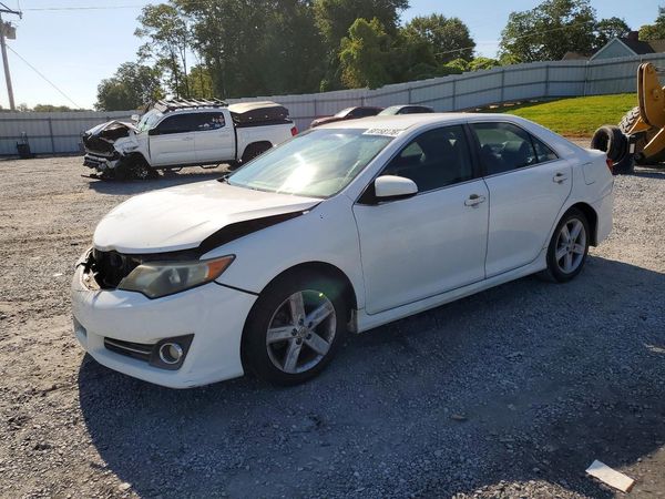 2012 TOYOTA CAMRY