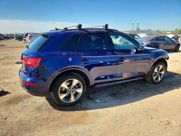 2020 AUDI Q5 quattro Premium