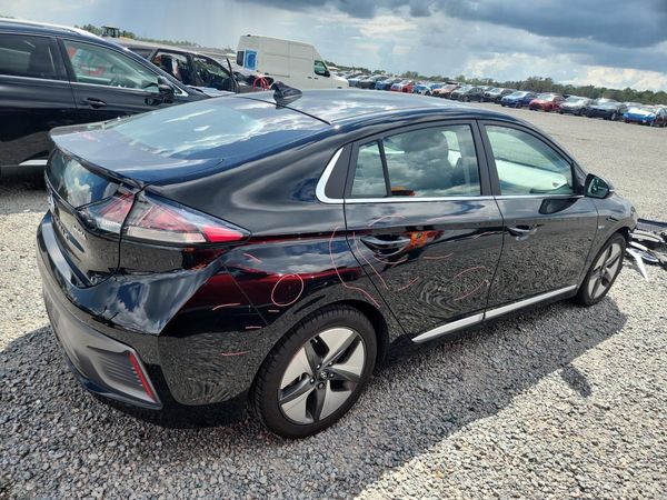 2020 HYUNDAI IONIQ SEL