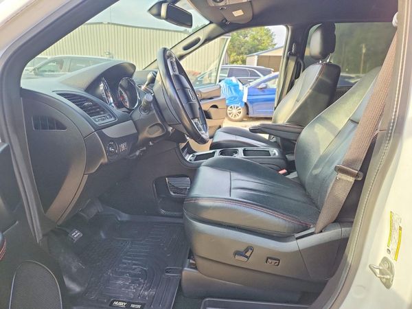 2019 DODGE GRAND CARAVAN