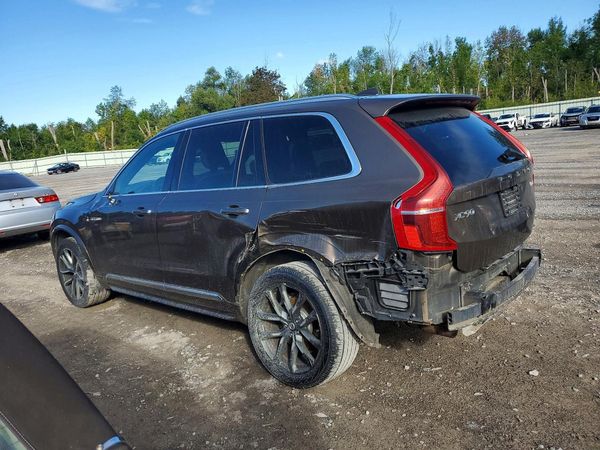 2017 VOLVO XC90 Inscription