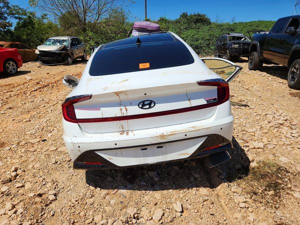 2020 HYUNDAI SONATA Limited — DIRR