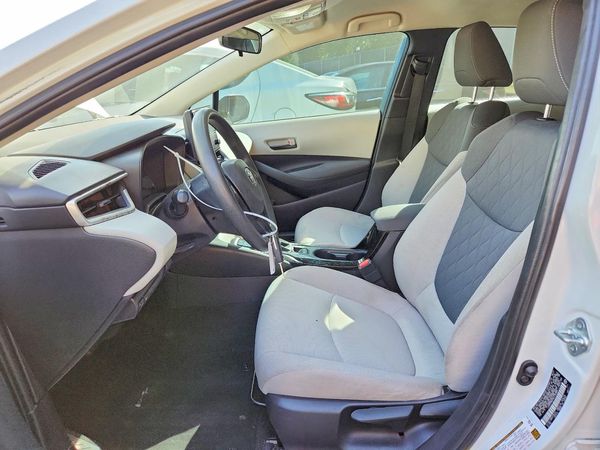 2022 TOYOTA COROLLA