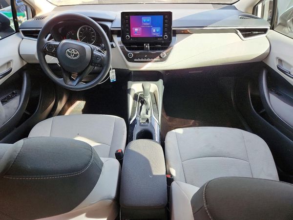 2022 TOYOTA COROLLA