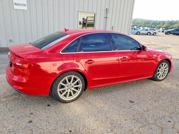 2015 AUDI A4 quattro Premium Plus