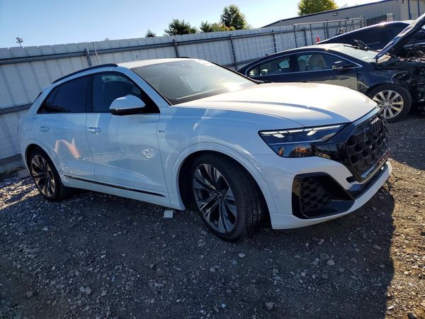 2026 AUDI Q8 S Line quattro Prestige — Passenger 3/4