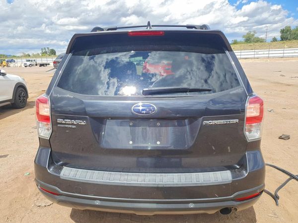 2018 SUBARU FORESTER