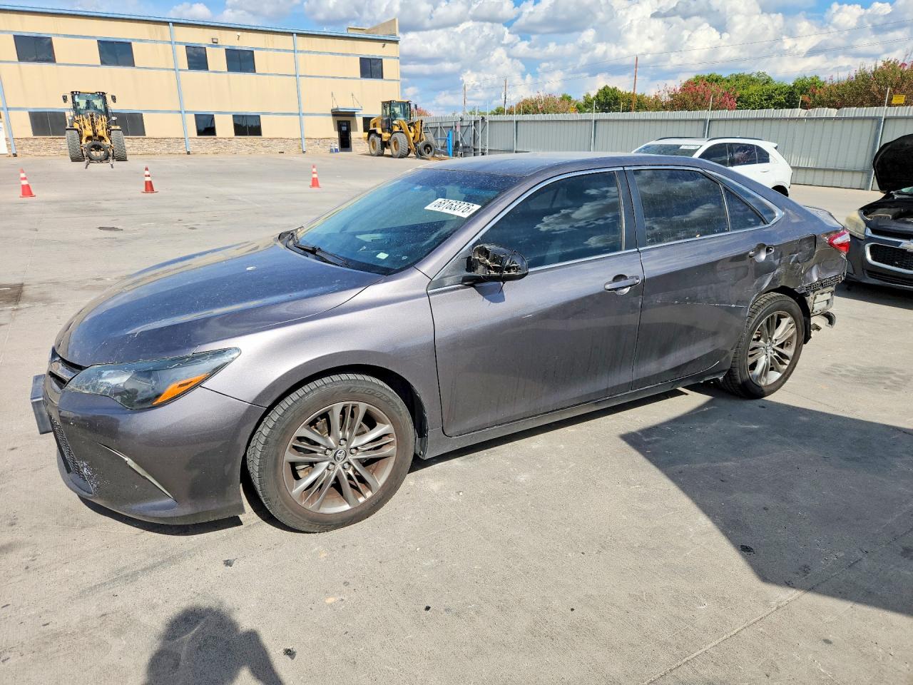 2016 TOYOTA CAMRY