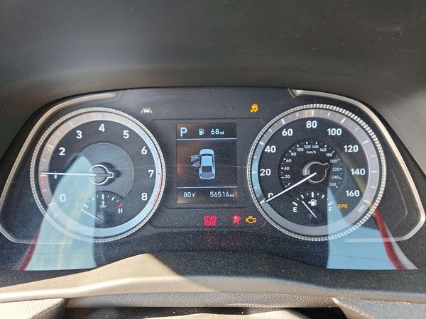 2023 HYUNDAI SONATA SE