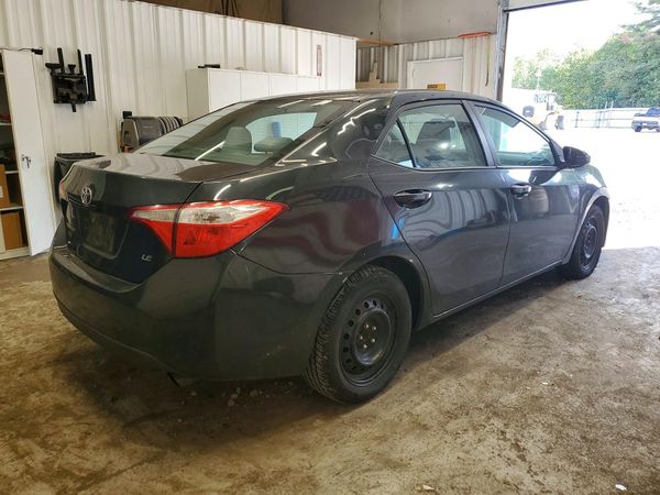 2015 TOYOTA COROLLA