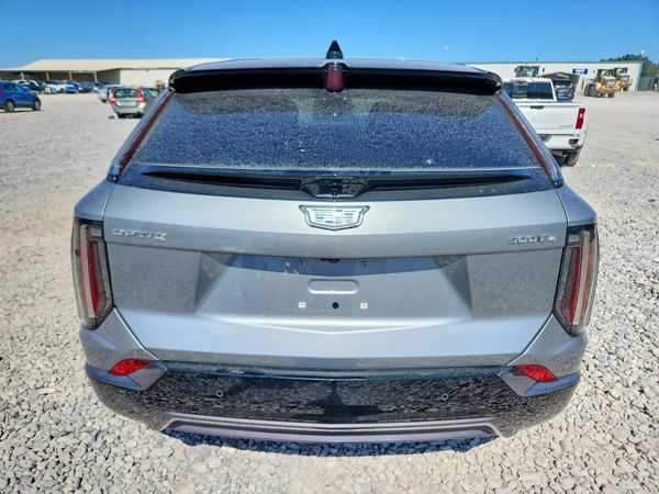 2025 CADILLAC OPTIQ Sport 1