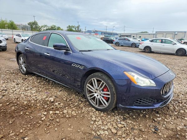 2017 MASERATI QUATTROPORTE Essence