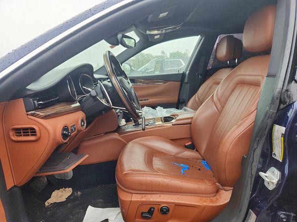 2017 MASERATI QUATTROPORTE Essence