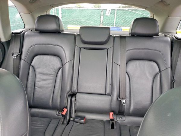 2013 AUDI Q5 Premium Hybrid