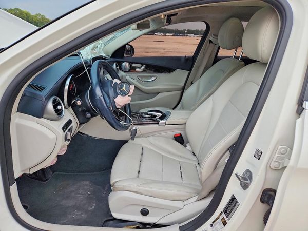 2017 MERCEDES-BENZ C