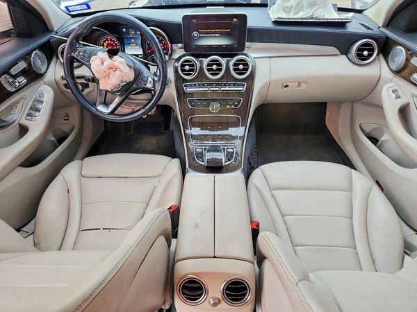2017 MERCEDES-BENZ C