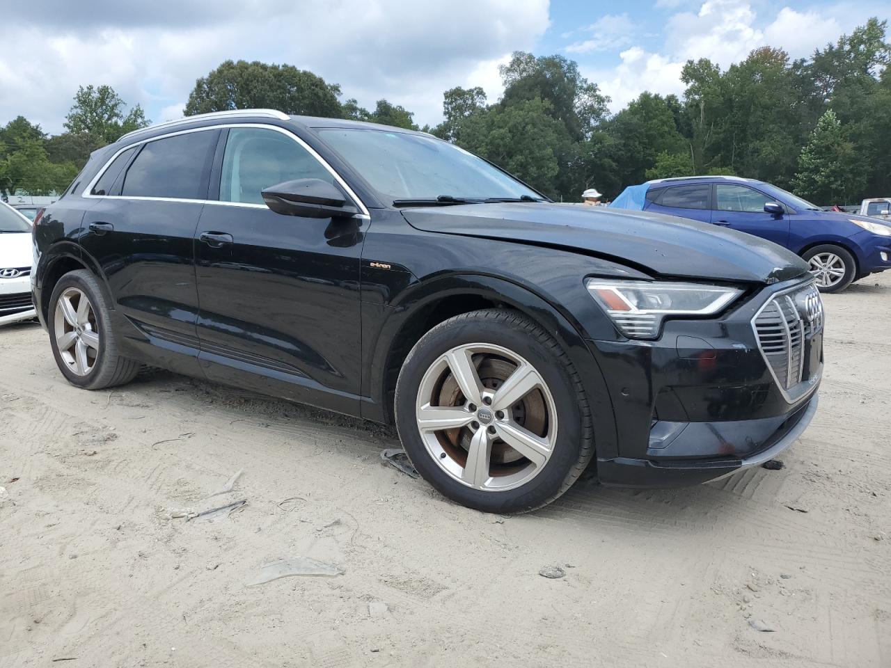 2019 AUDI E-TRON