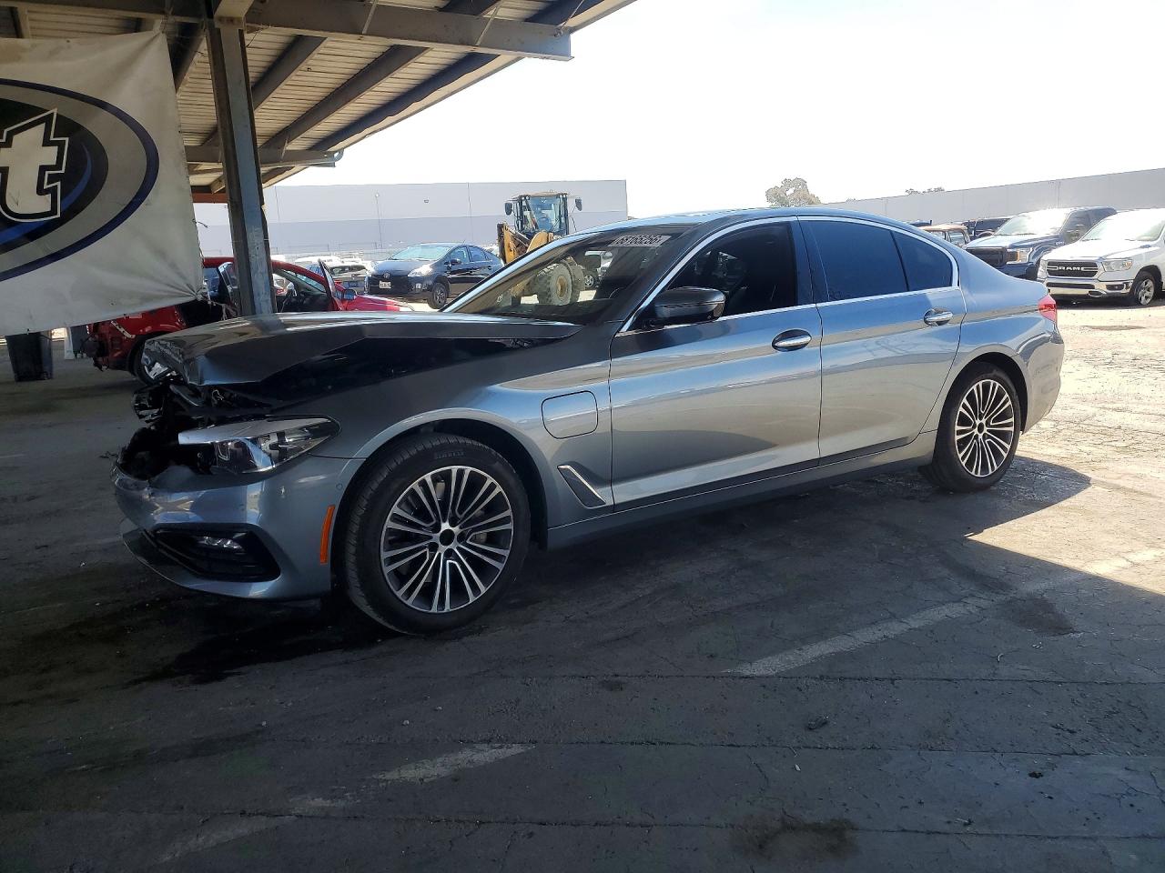 2018 BMW 530E