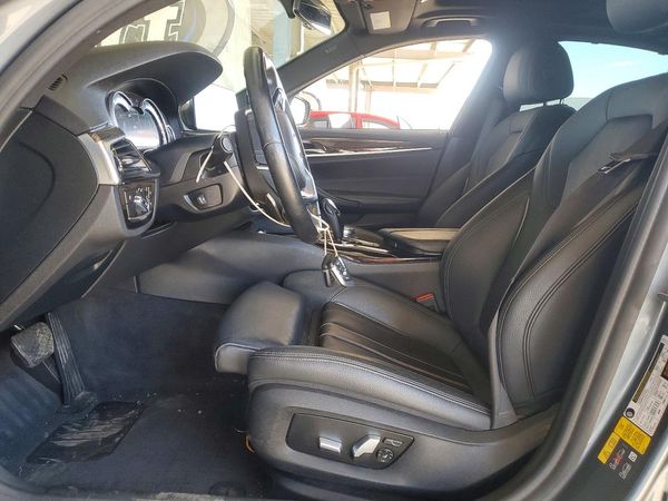 2018 BMW 530E