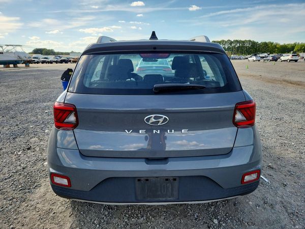 2022 HYUNDAI VENUE SEL & Limited