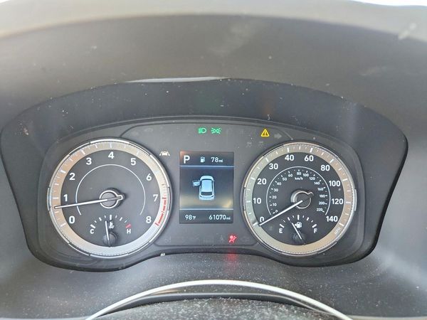 2022 HYUNDAI VENUE SEL & Limited
