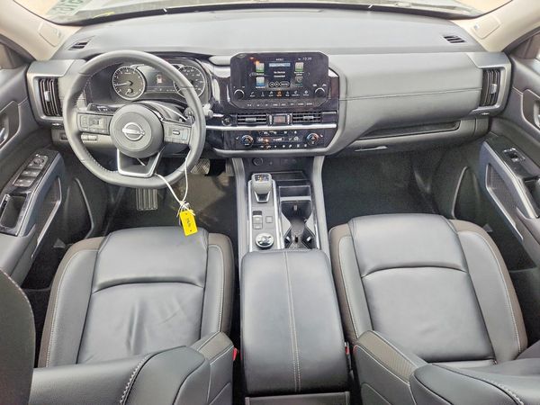 2025 NISSAN PATHFINDER
