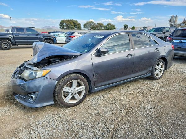 2013 TOYOTA CAMRY