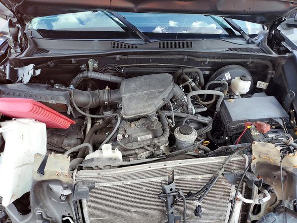 2021 TOYOTA TACOMA SR5 — Engine bay