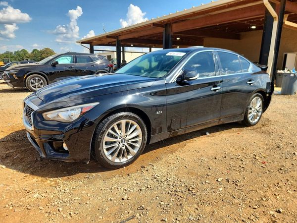 2018 INFINITI Q50 — Front 3/4