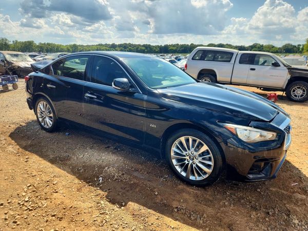 2018 INFINITI Q50 — Passenger 3/4