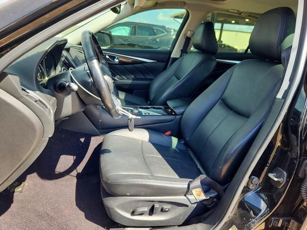 2018 INFINITI Q50 — DENT