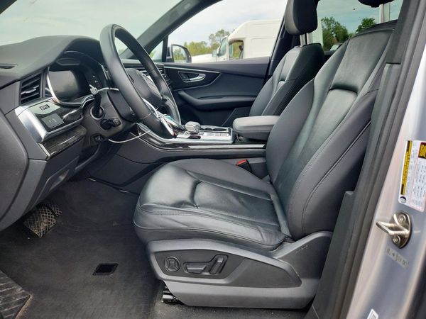 2021 AUDI Q7
